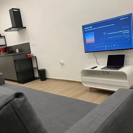 Citywise Vittorio - Independent Near Station Gasthof