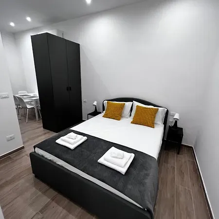 Citywise Vittorio - Independent Near Station ゲストハウス 3*