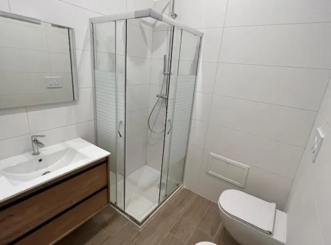 Citywise Vittorio - Independent Near Station Casa de hóspedes